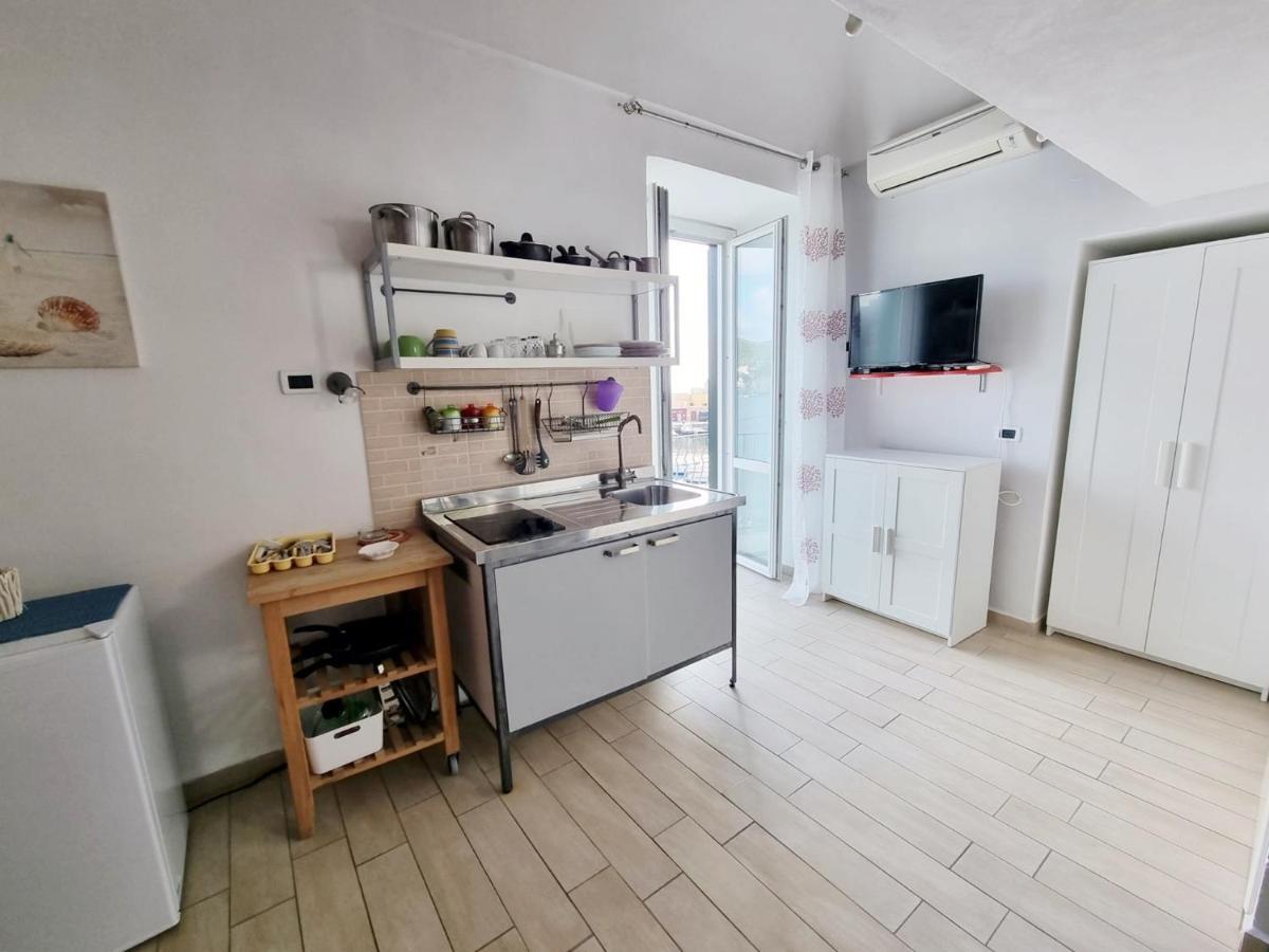 Maridea - La Darsena Apartment Ponza Exterior photo