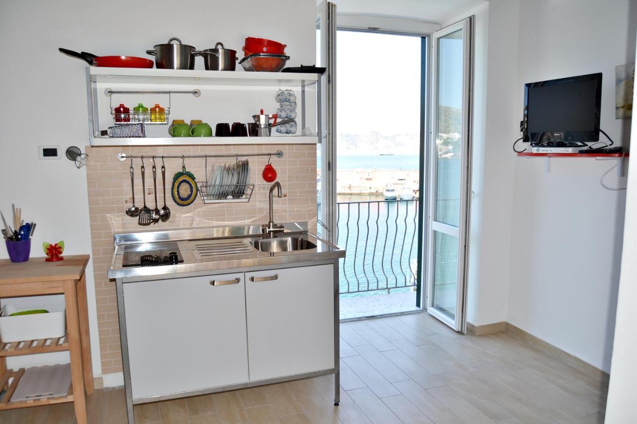 Maridea - La Darsena Apartment Ponza Exterior photo